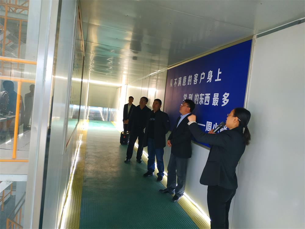 1541468908306383.jpg 1541468908306383.jpg